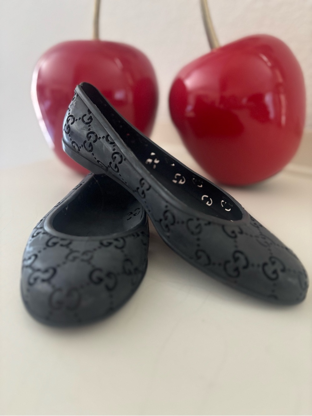 Gucci Black GG Embossed Ballet Flats
